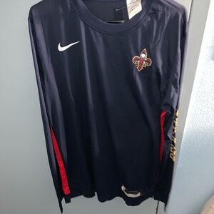 New Orleans Pelicans
Nike Dark Blue Long Sleeve with Red and White Details